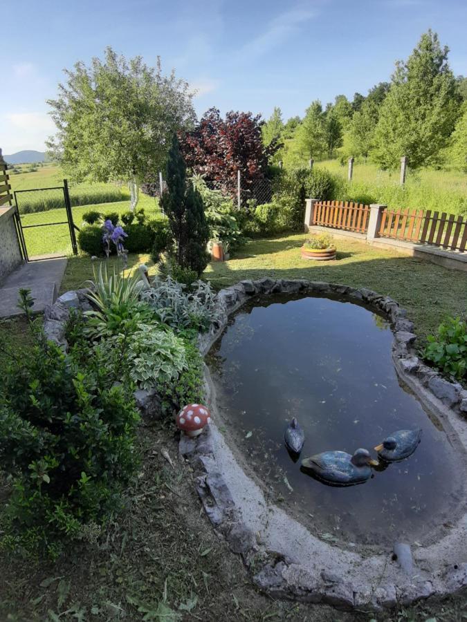Kuca Za Odmor Anamarija Villa Ogulin Buitenkant foto